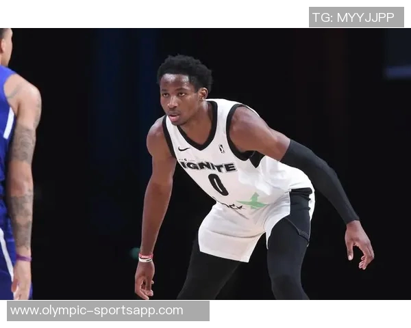 约什阿奇姆彭分享詹姆斯训练习惯与库库幽默风采的趣闻故事