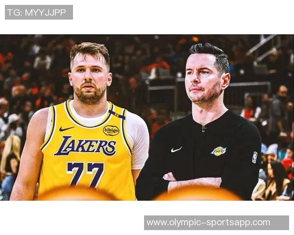 东契奇带领球队团建活动雷迪克表示积极反馈不断涌现 东契奇带领球队团建活动雷迪克表示积极反馈不断涌现